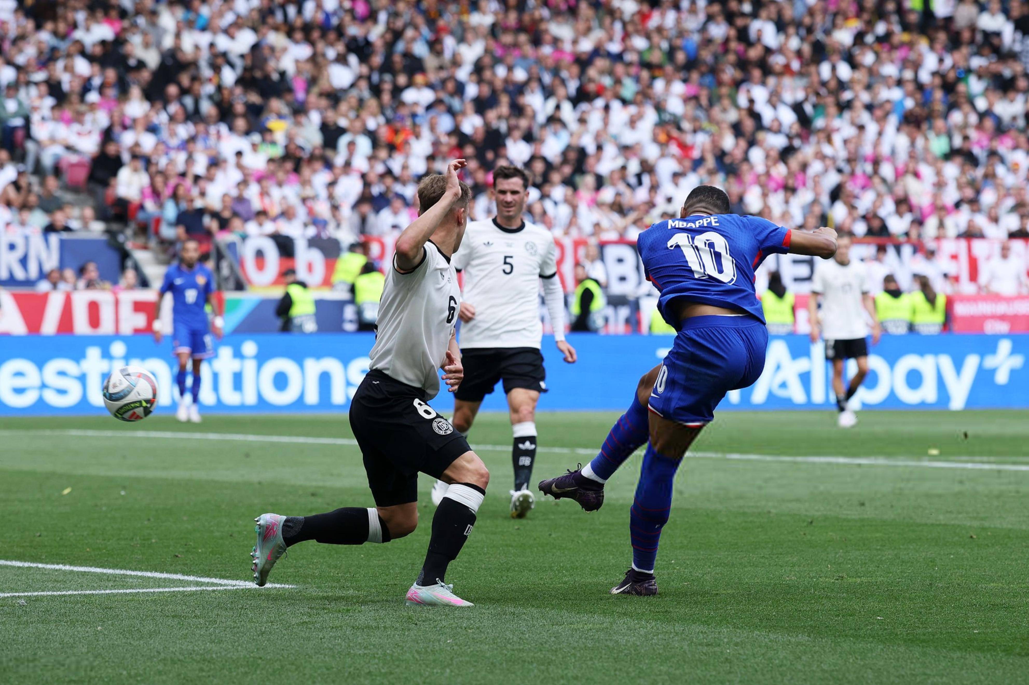 开云手机版登录入口-包含姆巴佩连续三场比赛得分超过比赛局势复杂，塞尔维亚队不断突破！的词条-开云手机版登录入口