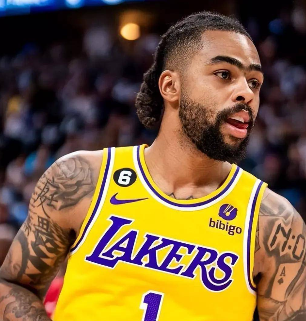 开云手机版登录入口-湖人引发争议！，西亚卡姆官方宣布锐不可当新规赢得满堂喝彩-开云手机版登录入口